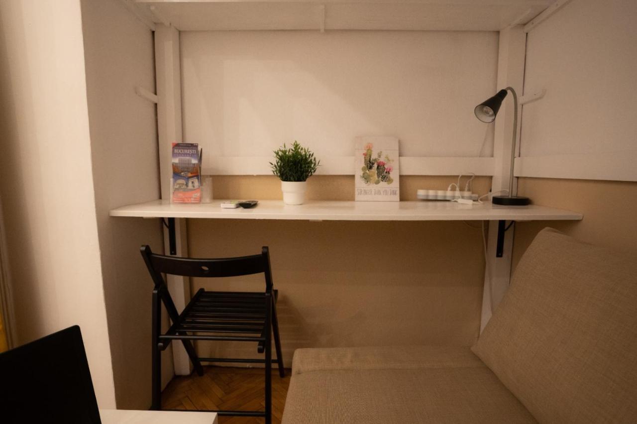 Cozy Studio Cismigiu Garden Apartment Bucharest Exterior photo
